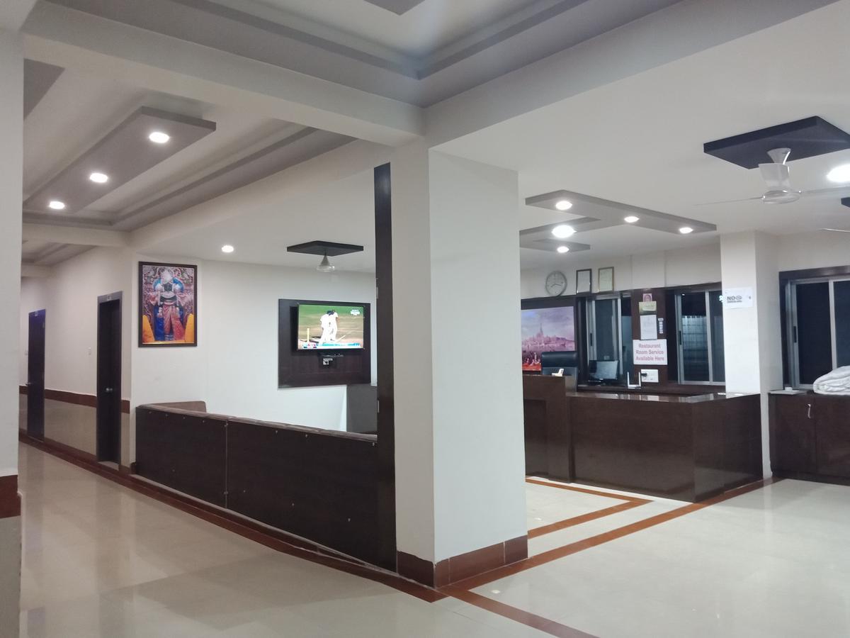 Hotel Nilay Дварка Екстер'єр фото