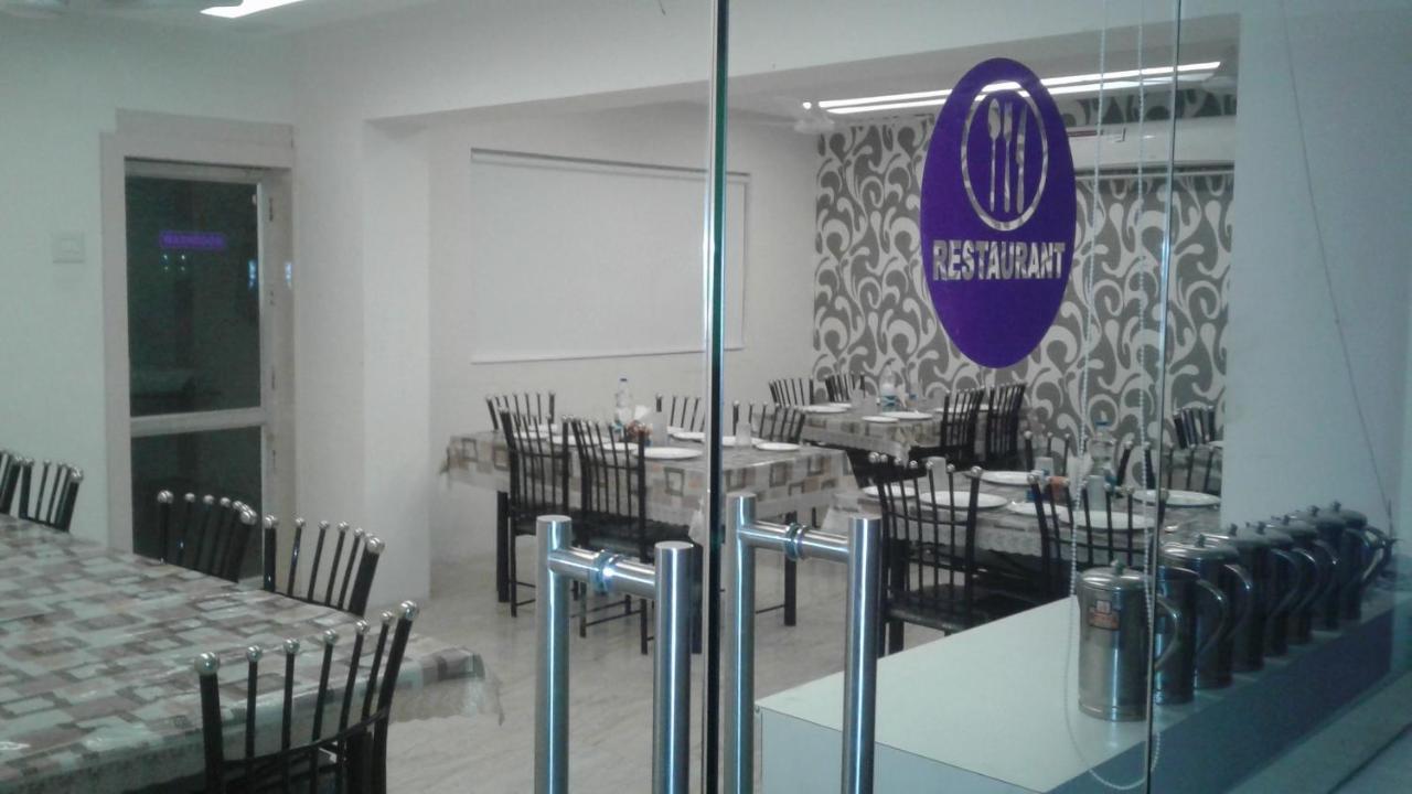 Hotel Nilay Дварка Екстер'єр фото